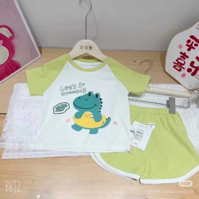 恐龙冰瓷棉短袖套装