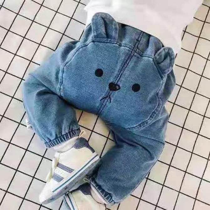 立体耳朵牛仔裤