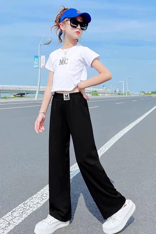 冰丝直筒阔腿裤📌顏色：黑色