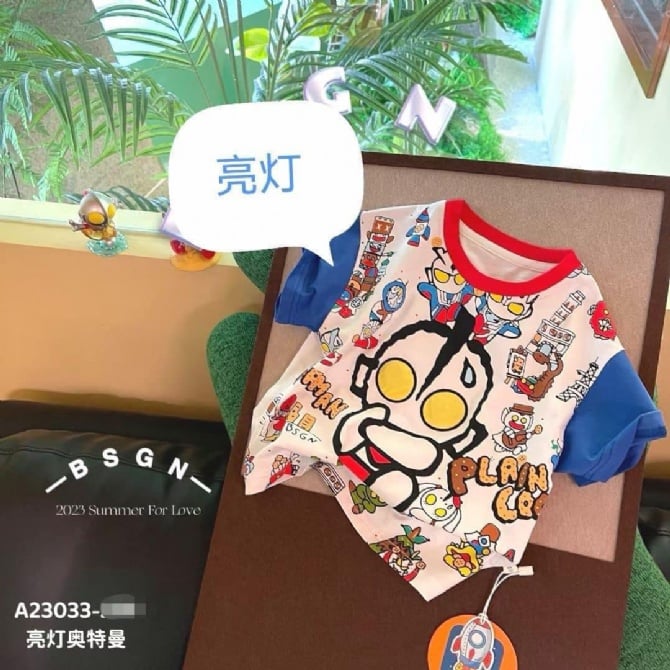 亮灯款奥特曼上衣📌顏色：蓝白
