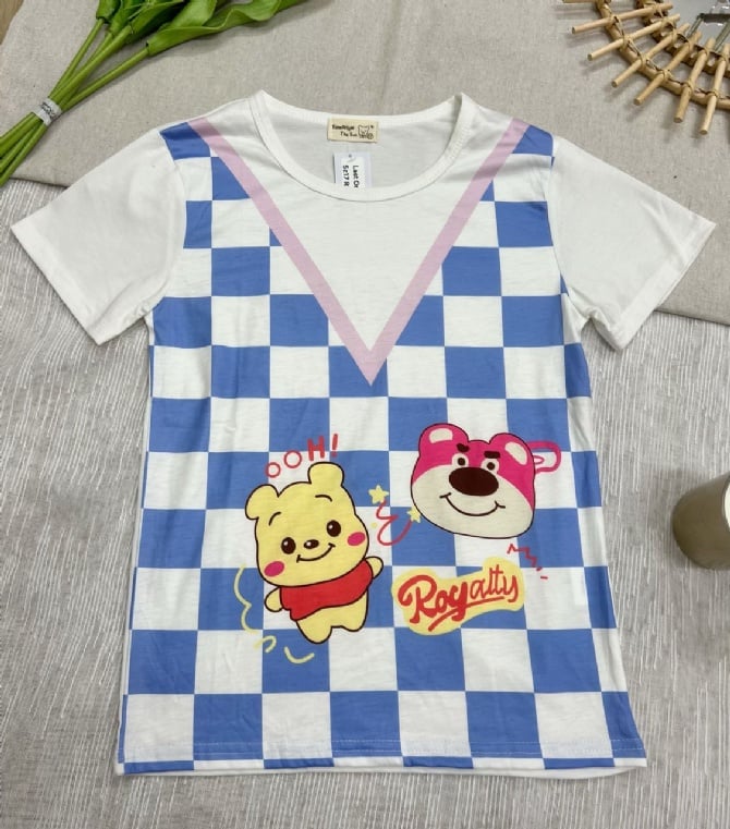 维尼格子上衣