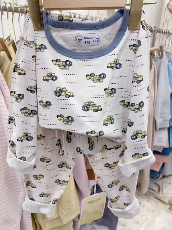 汽车家居服灰色