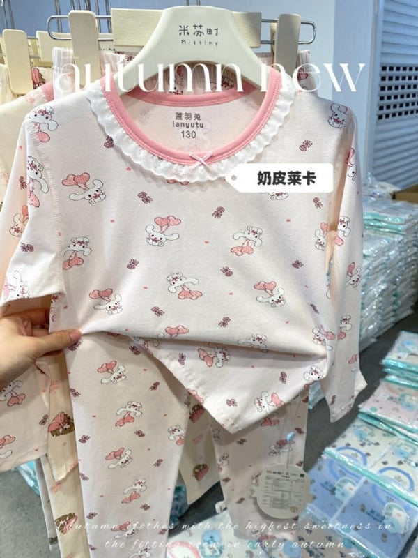 玉桂狗爱心气球家居服-粉色