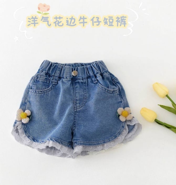 洋气花边牛仔短裤