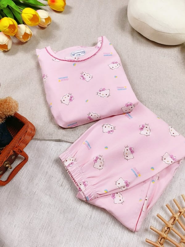 HELLO KITTY粉色家居服