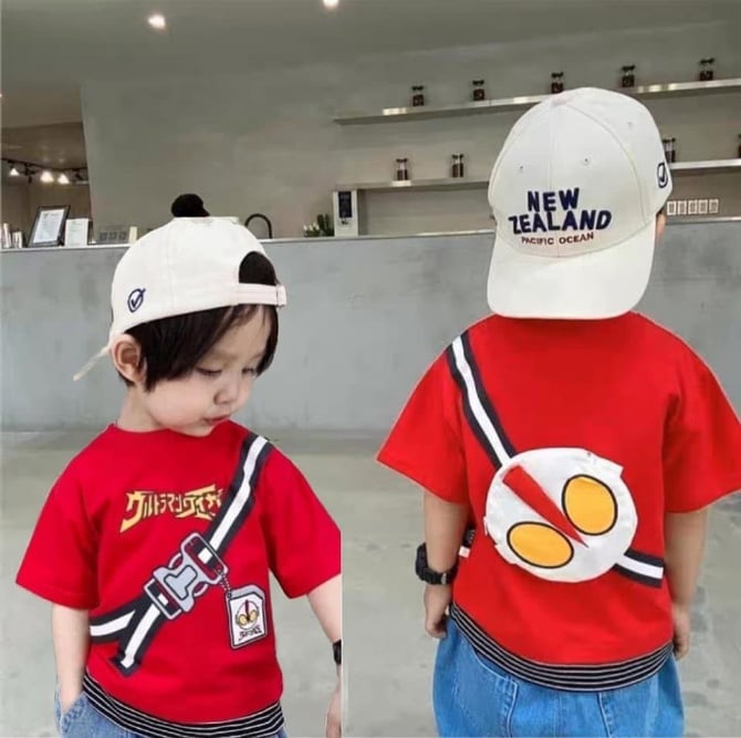 奥特曼包包上衣-暗红色