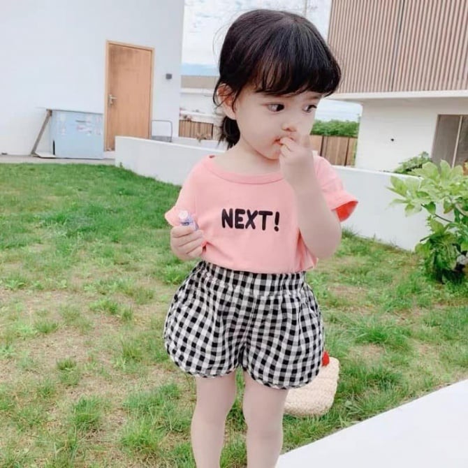 黑白格子短褲